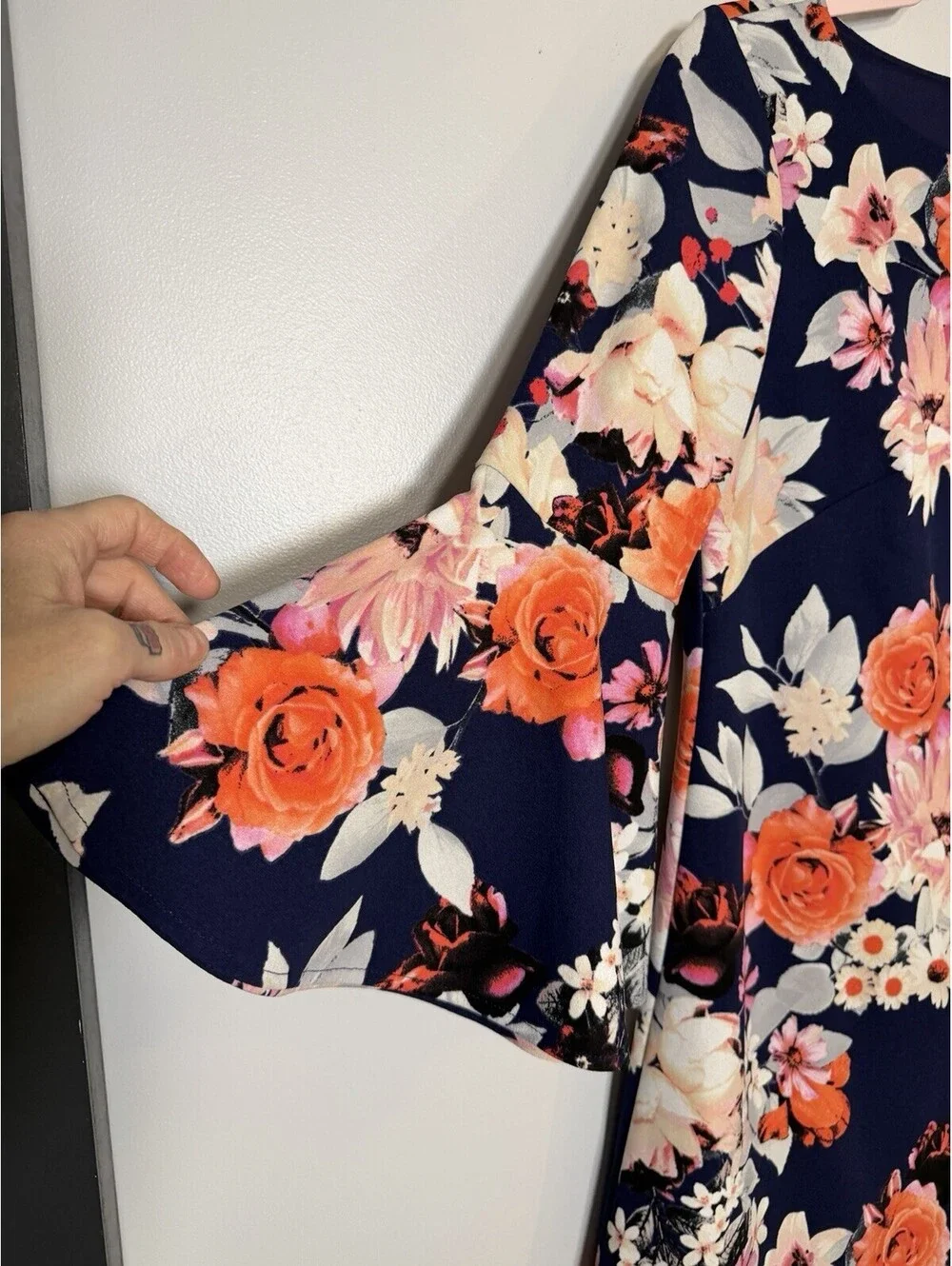 Eliza J Colorful Floral Print Bell Sleeve Shift Dress Career Wedding Guest 6 EUC
